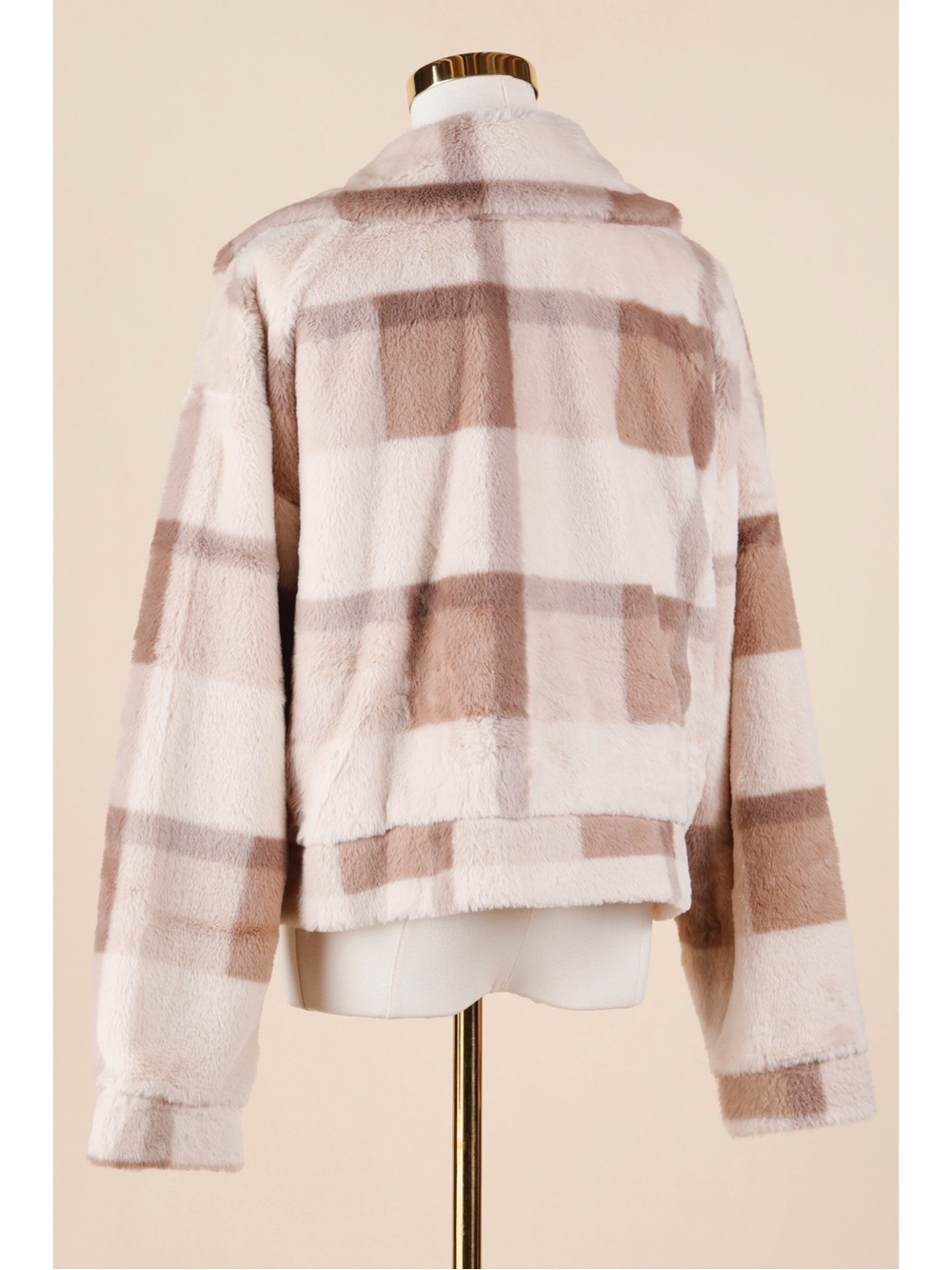 Sz M Altar’d State Cream & Brown Plaid Cropped Zip-Up Faux Fur Jacket NWT - Picture 3 of 4